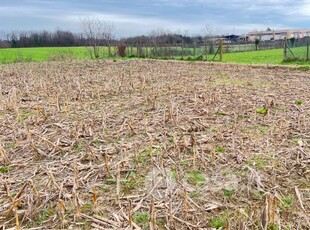 Terreno agricolo in Vendita in Via Rivierasca dell'Adda a Calusco d'Adda