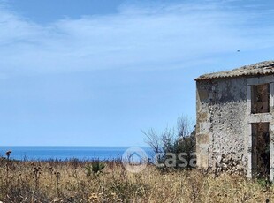 Terreno edificabile in Vendita in Strada Capo Murro di Porco 234 a Siracusa