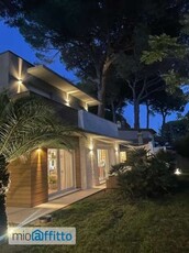 Villa arredata con terrazzo Milano marittima