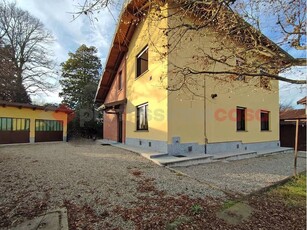 Villa bifamiliare in vendita a Castelletto sopra Ticino, via intra - Castelletto sopra Ticino, NO