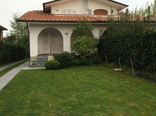 Villa in affitto a Forte Dei Marmi