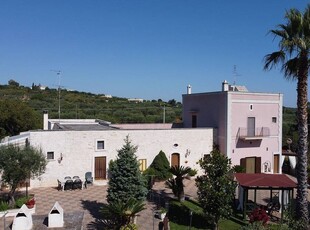 Villa in Puglia per 16 persone in 8 camere letto