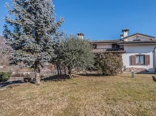 Villa in splendida posizione panoramica