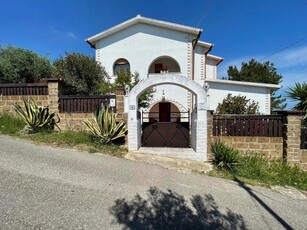 Villa in vendita a Silvi