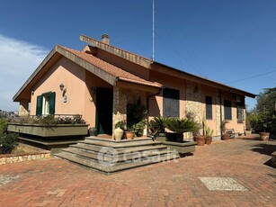 Villa in Vendita in Via dei Gelsi di Niscima a Caltanissetta