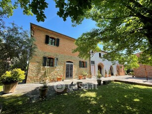 Villa in Vendita in Via del Boschi Salviati a Monte San Savino