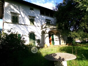Villa in Vendita in Via della Crocina a Pistoia