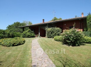 Villa in Vendita in Via Sant'Apollinare 1415 a Valsamoggia