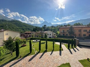 Villa in Via San Gabriele, Isola del Gran Sasso d'Italia, 8 locali