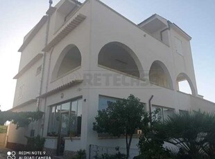 villa indipendente in vendita a Castelvetrano