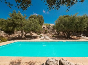 Villa 'Trullo Agapanthus with Panoramic' con piscina privata, Wi-Fi e aria condizionata