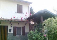 MORBELLO (AL) - CASA SEMI-INDIPENDENTE - 5 LOCALI - 120 MQ