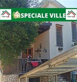 Villa/Casa singola residenziale buono/abitabile