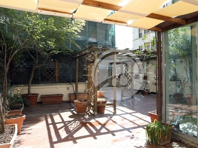Appartamento di lusso di 157 m² in vendita Corso Genova, Milano, Lombardia