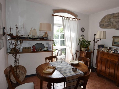 Appartamento di lusso di 160 m² in vendita Via Paraxo, Zoagli, Liguria