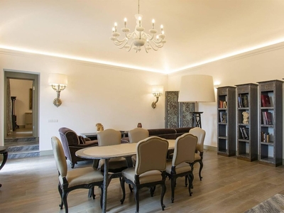Prestigioso appartamento di 176 m² in vendita Sesto Fiorentino, Italia
