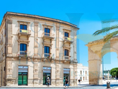 Appartamento di lusso di 350 m² in vendita Noto, Sicilia