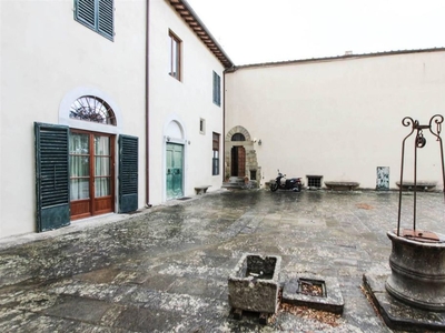 Prestigioso appartamento di 491 m² in vendita Via Antonio Gramsci, Sesto Fiorentino, Toscana