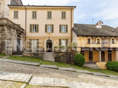 Appartamento di prestigio in vendita Via Corinna Caire Albertoletti, 46, Orta San Giulio, Piemonte