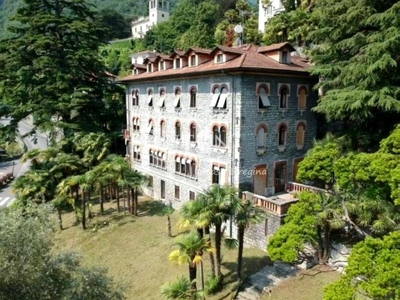 Appartamento di prestigio di 120 m² in vendita Como, Lombardia