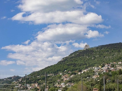 Prestigioso appartamento in vendita Via San Bortolo, 21, Trieste, Friuli Venezia Giulia