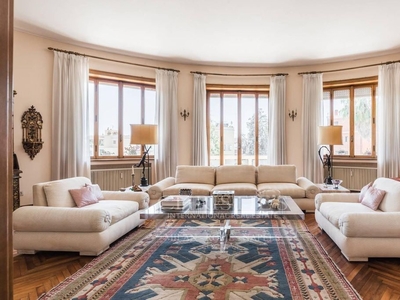 Prestigioso appartamento di 404 m² in vendita Via dei Monti Parioli, Roma, Lazio