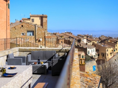Appartamento di prestigio di 618 m² in vendita Montepulciano, Toscana