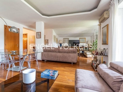 Prestigioso appartamento di 149 m² in vendita Via della Mendola, Roma, Lazio