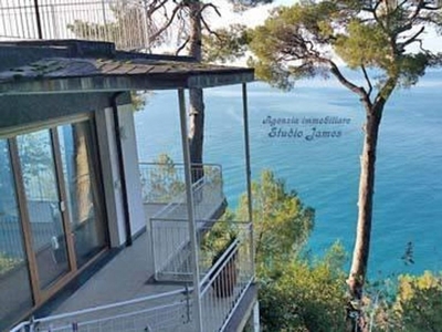 Attico di lusso di 130 mq in vendita Località Tigullio Rock's, 42, Chiavari, Liguria