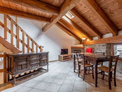 Casa di prestigio di 124 mq in vendita Via Val Veny, 7, Courmayeur, Valle d’Aosta