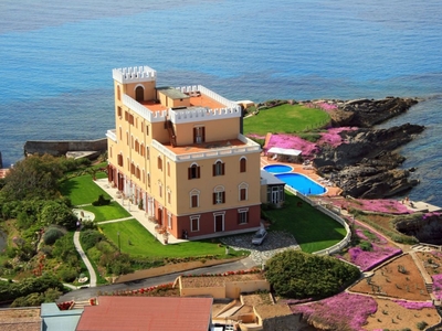 Casa di lusso di 900 mq in vendita Alghero, Sardegna