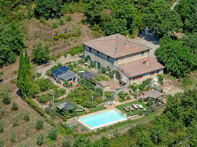 Casa di lusso di 390 mq in vendita Gaiole in Chianti, Toscana