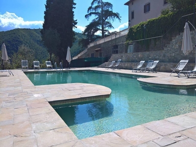 Prestigiosa villa di 2200 mq in vendita Pontassieve, Toscana