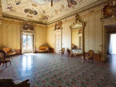 Casa Indipendente di 800 mq in vendita Via Vincenzo Messina, Palazzolo Acreide, Siracusa, Sicilia