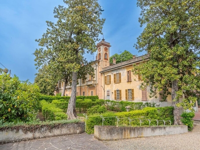 Esclusiva Casa Semindipendente di 550 mq in vendita Bressana Bottarone, Italia
