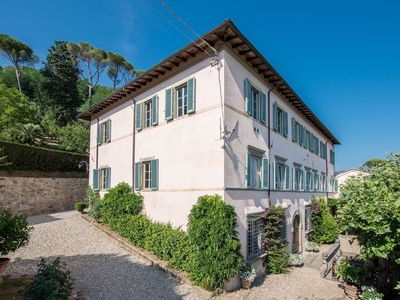 Prestigiosa villa di 2500 mq in vendita, Lucca, Toscana