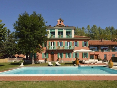 Villa di 950 mq in vendita Rivalba, Piemonte