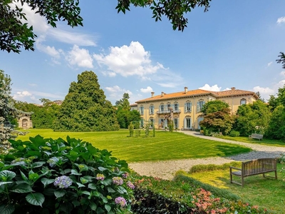 Prestigiosa villa di 3530 mq in vendita, Merate, Italia