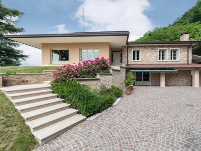 Prestigiosa villa di 650 mq in vendita, Teolo, Veneto