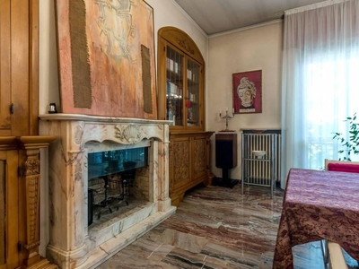 Esclusiva Casa Semindipendente di 1008 mq in vendita Cattolica, Italia