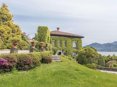 Villa in vendita Verbania, Piemonte