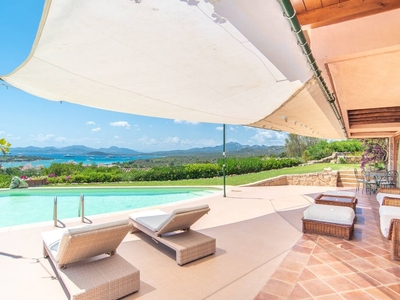 Esclusiva villa di 250 mq in vendita Cala di Volpe, Arzachena, Olbia-Tempio, Sardegna
