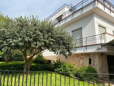 Villa in vendita Via Monte Nuovo Licola Patria, Pozzuoli, Campania