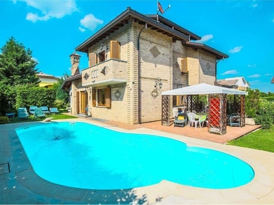 Esclusiva villa di 400 mq in vendita Via Casina Rossa, 30, Seveso, Monza e Brianza, Lombardia