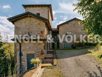 Prestigiosa villa di 560 mq in vendita Via Gavignano, Monte San Pietro, Bologna, Emilia-Romagna
