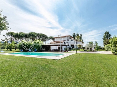 Villa di 610 mq in vendita Via Padule, Pietrasanta, Lucca, Toscana
