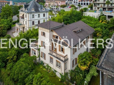 Prestigiosa villa di 684 mq in vendita Via Luigi Comoli, 60, Omegna, Verbano-Cusio-Ossola, Piemonte