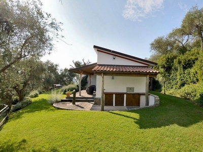 Villa di 300 mq in vendita Via Regnalla, Pietrasanta, Lucca, Toscana
