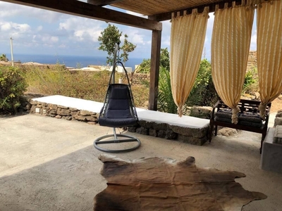Villa di 250 mq in vendita Via Rizzo, Pantelleria, Sicilia