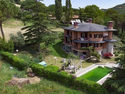 Prestigiosa villa di 850 mq in vendita Via Torino, Urbino, Marche